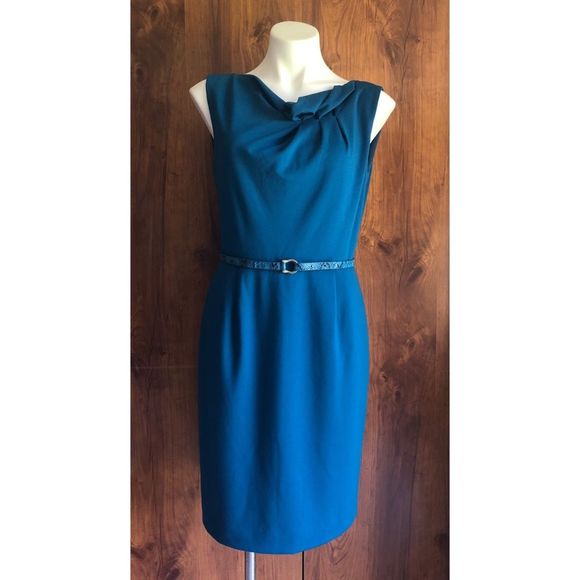 Tahari Dresses & Skirts - Tahari Arthur Levine Sleevless Sheath Dress